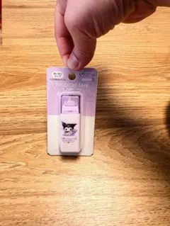 テープのり　クロミのサムネイル