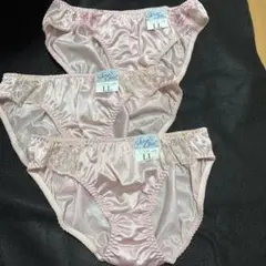 レディース下着　3枚パンツ　パンティ　女性用　サイズ、色は画像にてご確認下さい