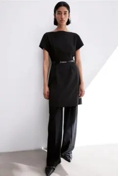 H&M ベルテッドワンピース　ボートネック　黒ワンピース　新品未使用タグ付き