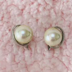 ヴィンテージ調 パールイヤリング ネジ式 シルバー レトロ 冠婚葬祭