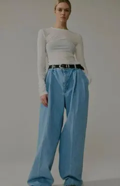 CINOH / 2-TUCK DENIM TROUSERS 27 美品のサムネイル