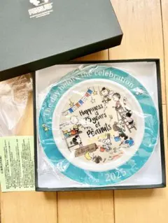 PEANUTS／スヌーピー／イヤーズプレート2025