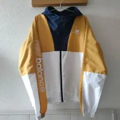 【超美品】newbalance 撥水　マウンテンパーカーのサムネイル
