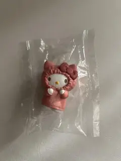 ガチャガチャ　サンリオ むぎゅぎゅ！パーカーフィギュア キティ ハローキティ