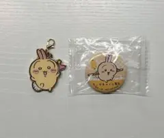 ちいかわパーク メタルチャーム うさぎ +くら寿司 缶バッジ うさぎ