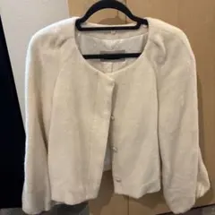 アイボリー ファー風ショートジャケット