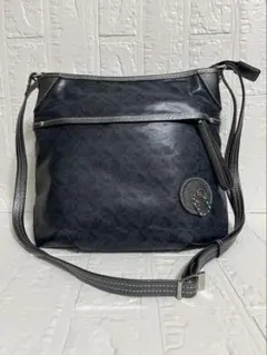 ペレ　ボルサ　ショルダーバック