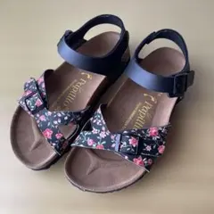 【BIRKENSTOCK】RIOリオ （Papillioコラボ）フラワーサンダルのサムネイル