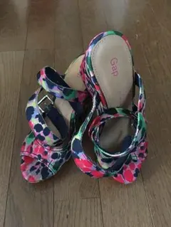 GAP サンダル 【未使用】お値下げ‼︎のサムネイル