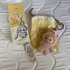 ◎ ラブブ　THE MONSTERS PIN FOR LOVE イニシャルG