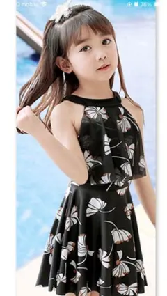 キッズ　ホルターネック　ワンピース水着　ショートパンツ付き　120cm