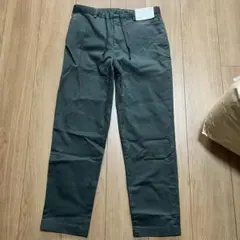 ユニクロ　新品　アンクルパンツ