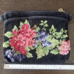 FEILER 花柄刺繍ポーチ　フェイラー　バック