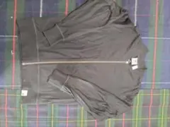 adidas ブラック ジップアップジャケット