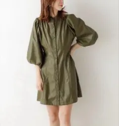 Chico オリーブ色 バルーン袖 ワンピース