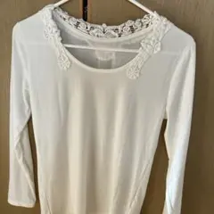 ホワイト レース付き長袖Tシャツ Mサイズ