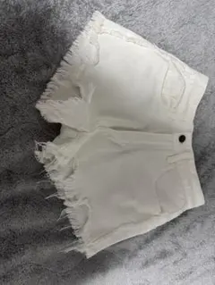 ホワイト フリンジショートパンツ