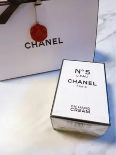 CHANEL N°5 L'EAU ハンドクリーム 新品