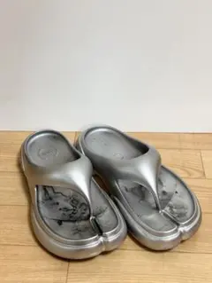 PARENTHESES タビサンダル シルバーのサムネイル