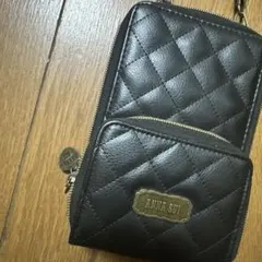 アナスイ ANNA SUI キルティング スマホショルダーバッグのサムネイル