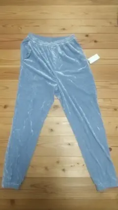 Item thumbnail for item aab905d5-6d42-493f-9486-10a5c291b21d