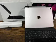 【美品】iPadAir5 ピンク256GB +純正キーボード＋純正pencil