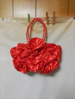 ◆赤のサテン地パーティーバック