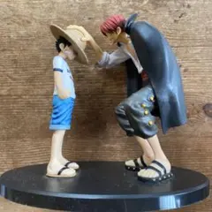 ルフィとシャンクス PVCフィギュア 約15cm