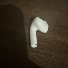 Apple AirPods 第3世代 本体　左耳のみのサムネイル