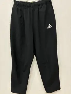 【タグつき】アディダス　トレーニング　パンツ 140