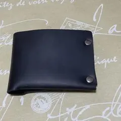 ✴️値下げしました✴️【新品未使用】革財布 2つ折り財布 ブラック