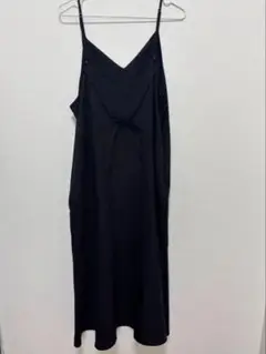 ブラックキャミワンピース
