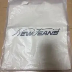 NEWJEANS ホワイトバッグのサムネイル