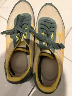 ⭐️値下げ⭐️オニツカタイガー セラーノ スニーカー グリーン×イエロー　27cm