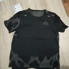 美品ナイキ ランニングディビジョン ドライフィット Tシャツ XL 黒 カモフラ