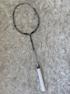 ミズノバドミントンラケット CALIBER REGのサムネイル
