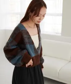 discoat 前後2WAY チェックショート丈カーディガン　ブルー　ブラウン