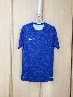 Nike DRI-FIT 迷彩パターン Tシャツ