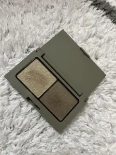 エテュセ　アイエディション　カラーパレット05とtorridenのリップ