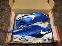 【試着のみ】NIKE ジュニア ティエンポ レジェンド スパイク22.5cm