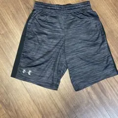 アンダーアーマー　メンズ　短パン
