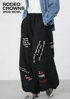 【新品タグ付】ロデオクラウンズワイドボウル　パンツ 黒RODEO CROWNS