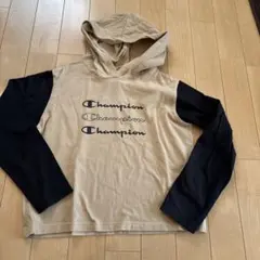 championフードつき長袖　140 女の子