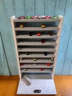 自作トミカ収納棚6段110台ロータリー交差点付ミニカーホットウィール