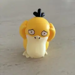 ポケモンセンター限定　無限コダック　困り目