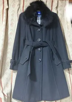 バーバリーブルーレーベル　アンゴラ混フォックスファーロングコート黒 ノバチェック