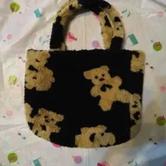 クマ柄 ボアハンドバッグ