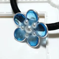 【匿名配達メール便】青　花　パール　ヘアゴム ハンドメイド