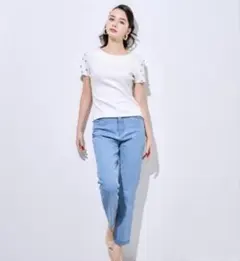 JENNE ビジュースリーブトップス ホワイト　ジェンヌのサムネイル