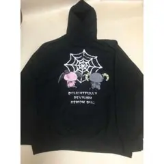 【サンリオ】ルロロマニック パーカー 黒 4L 3L 刺繍 かすれ ブラックのサムネイル